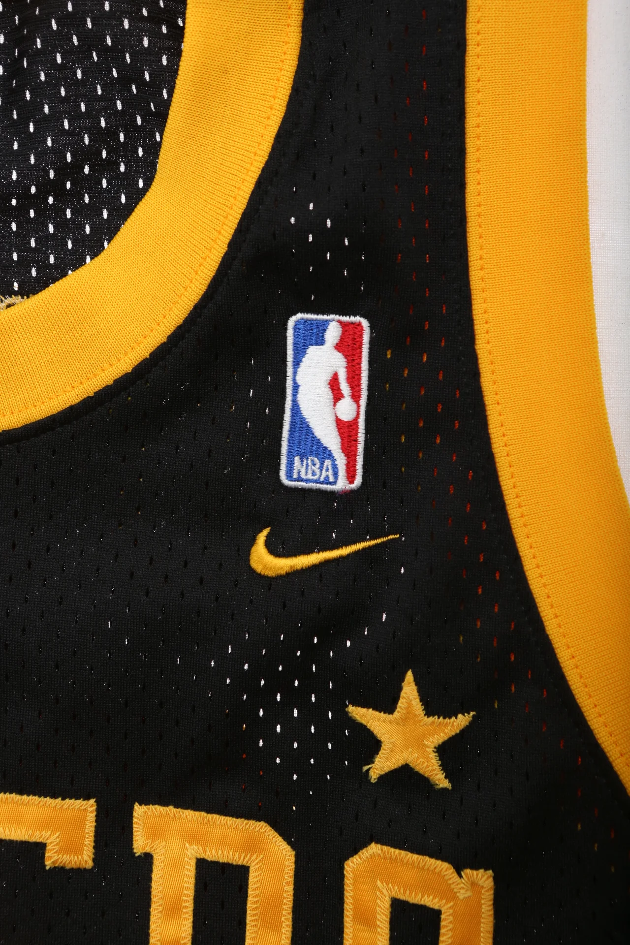Hardwood Classics NBA Lakers O'Neil Jersey - Image 5