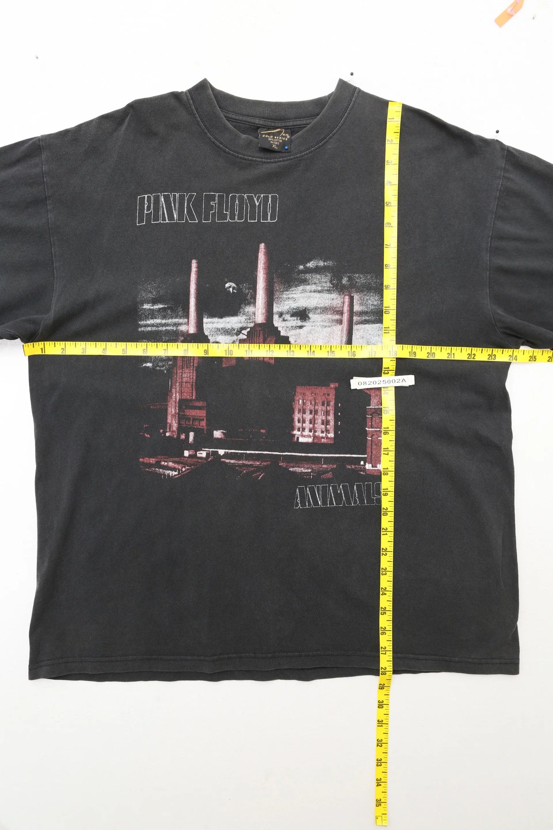 Pink Floyd Animals Graphic T-shirt - Image 5