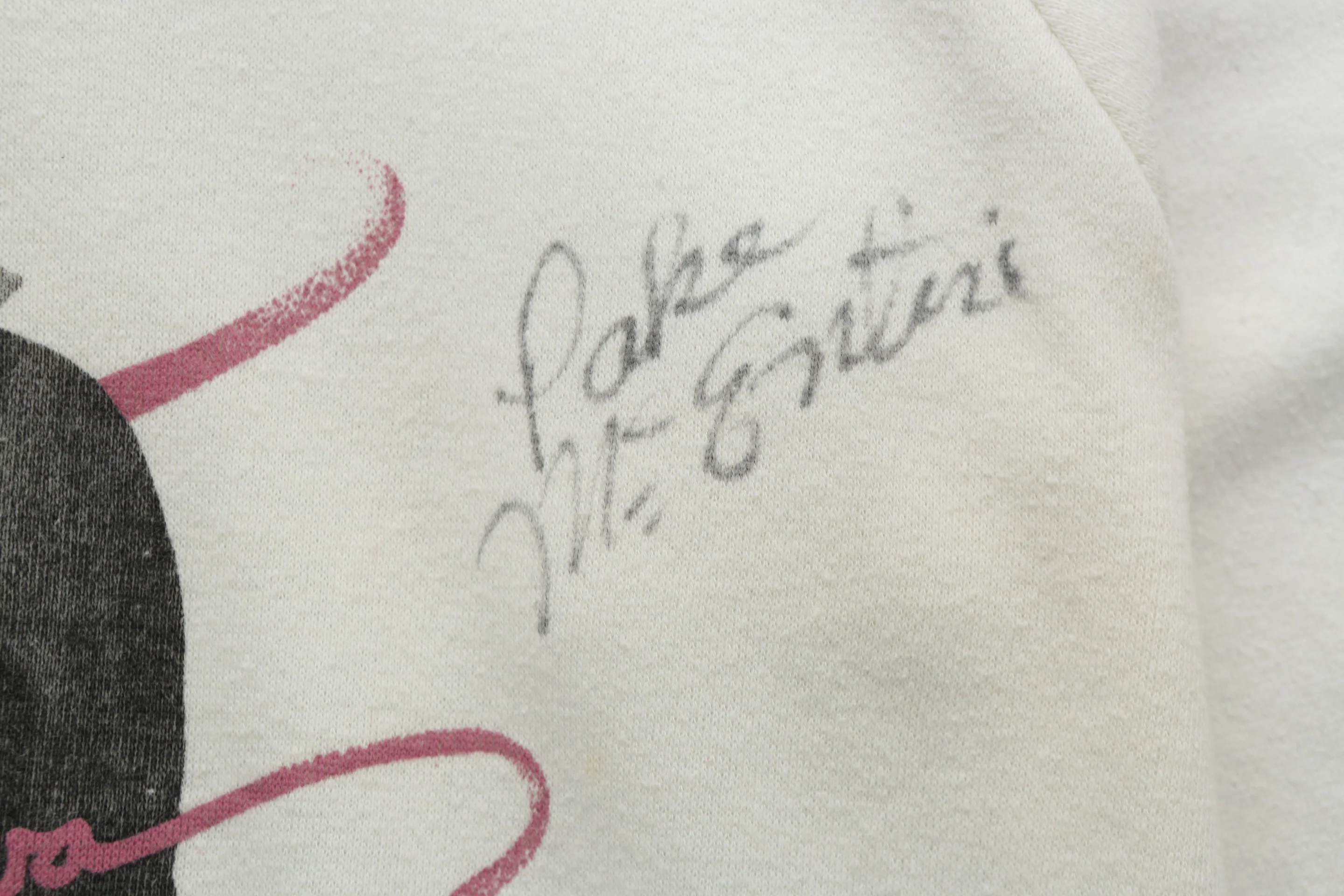 Signed Reba McEntire Album Cover Graphic Sweatshirt - Image 5