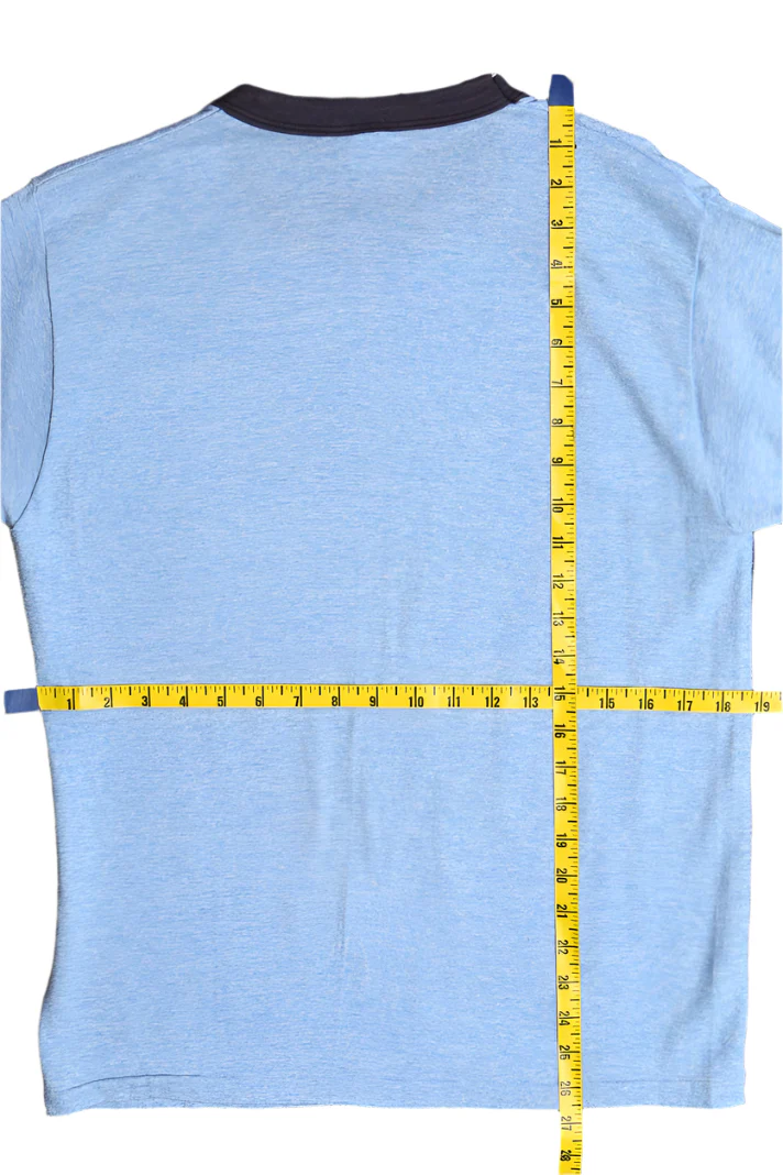 Virginia Beach Vintage Blue Graphic T-shirt - Image 4