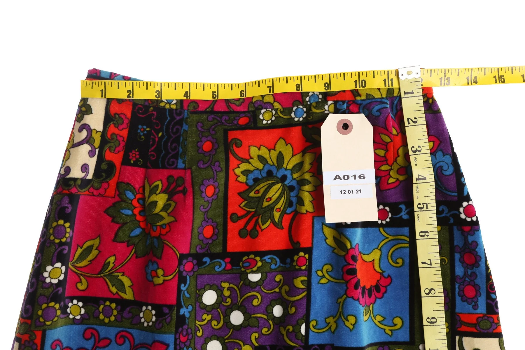 Vintage Women Floral Velvet Long Skirt - Era 60's - 70's - Image 3